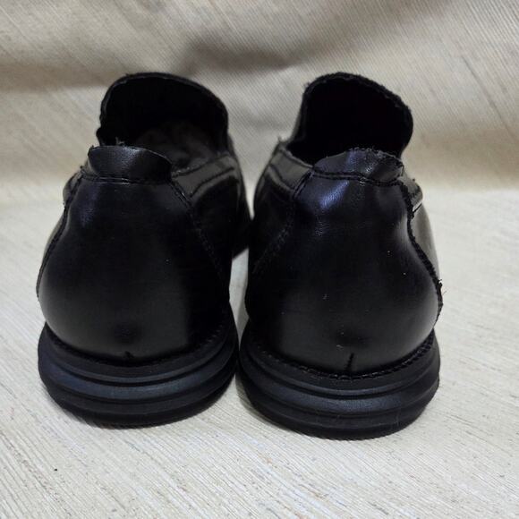 DEER Stag mens black leather slide on dress shoes/loafers size 8.5W  worn once - Picture 3 of 8